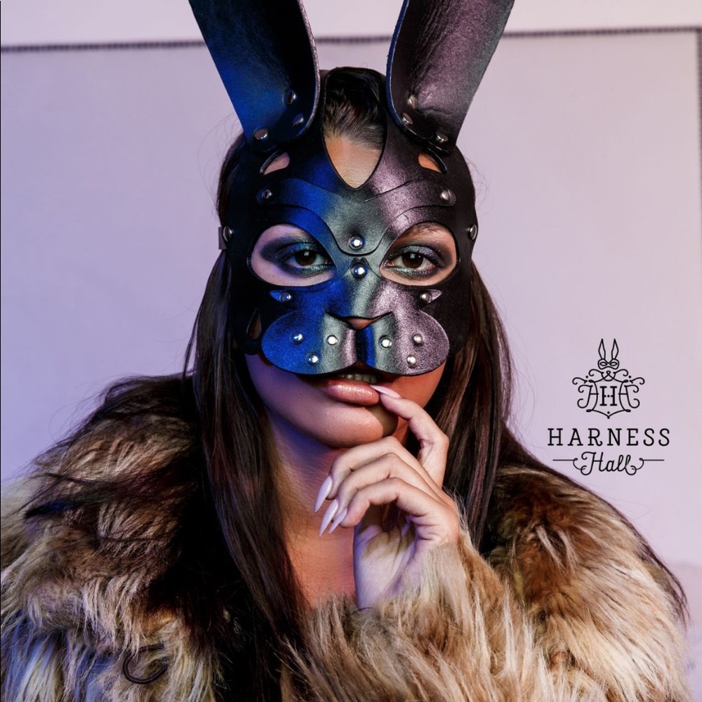 FAUX LEATHER BUNNY MASK